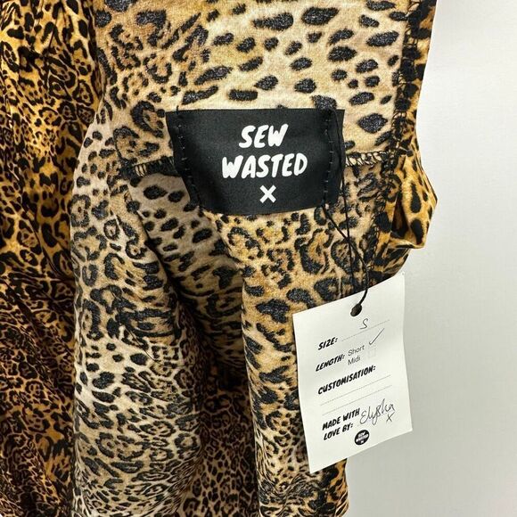 Sew Wasted Women’s Leopard Printed Bow Tie Fastening Short Length Smock Dress - Picture 3 of 10